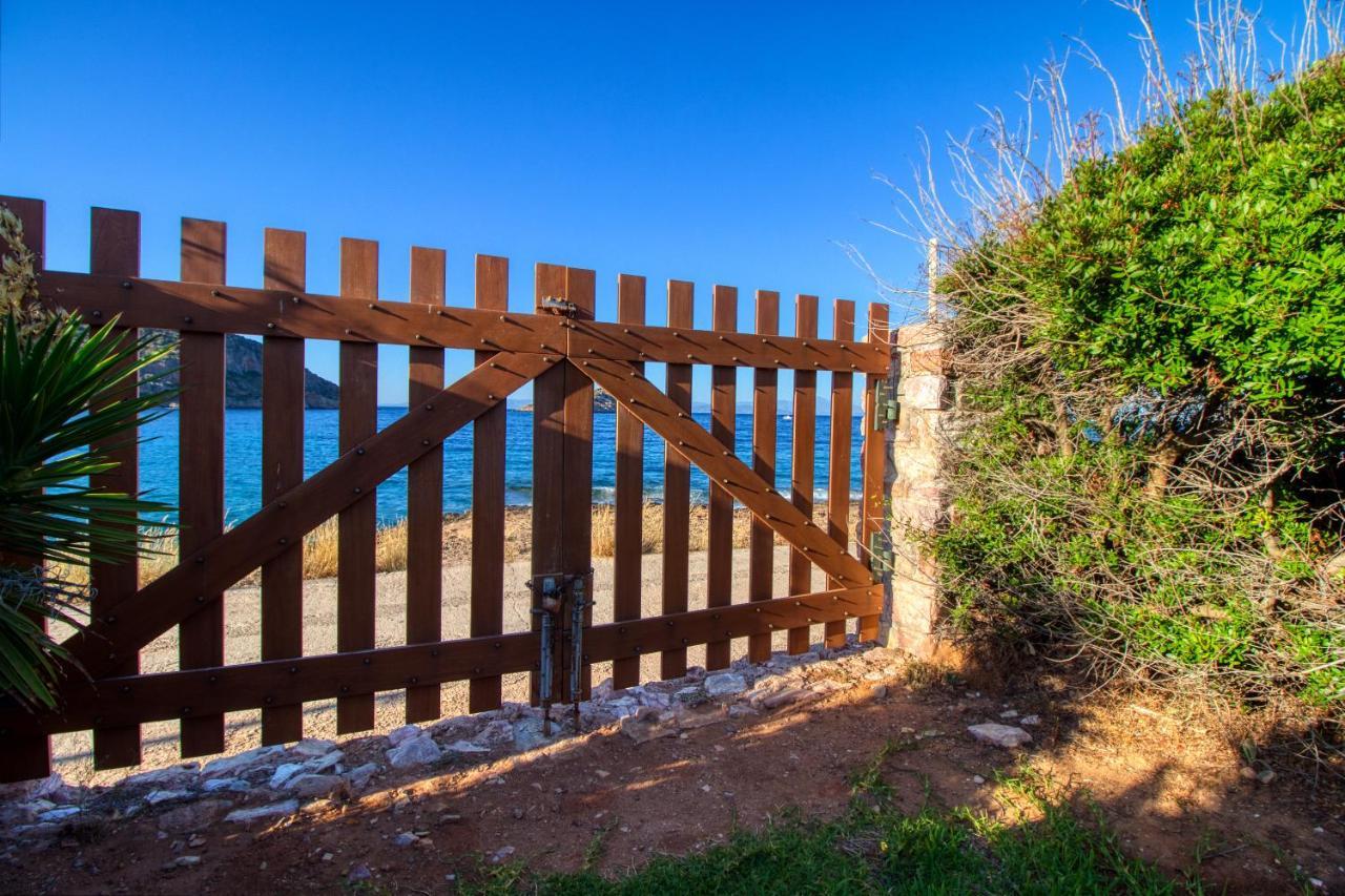 Summer Villa In Porto Rafti Bagian luar foto