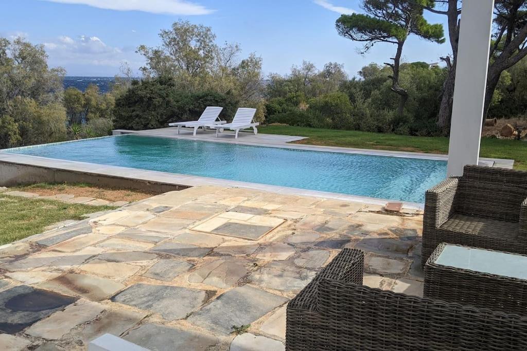 Summer Villa In Porto Rafti Bagian luar foto