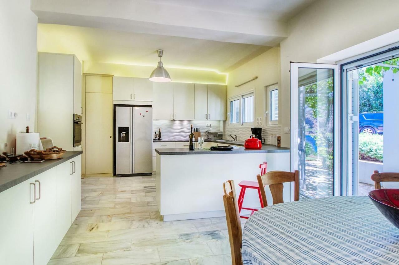 Summer Villa In Porto Rafti Bagian luar foto