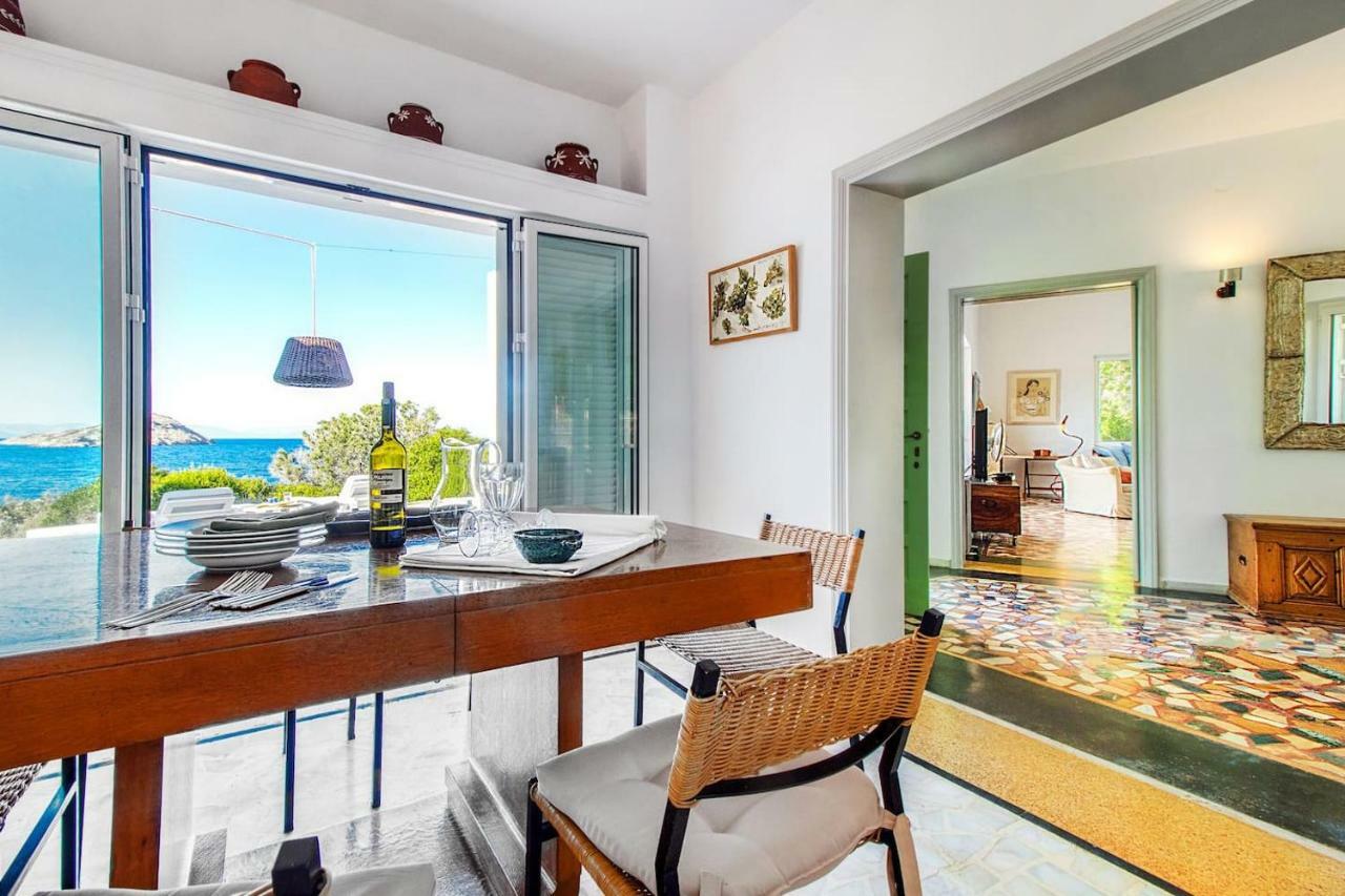 Summer Villa In Porto Rafti Bagian luar foto